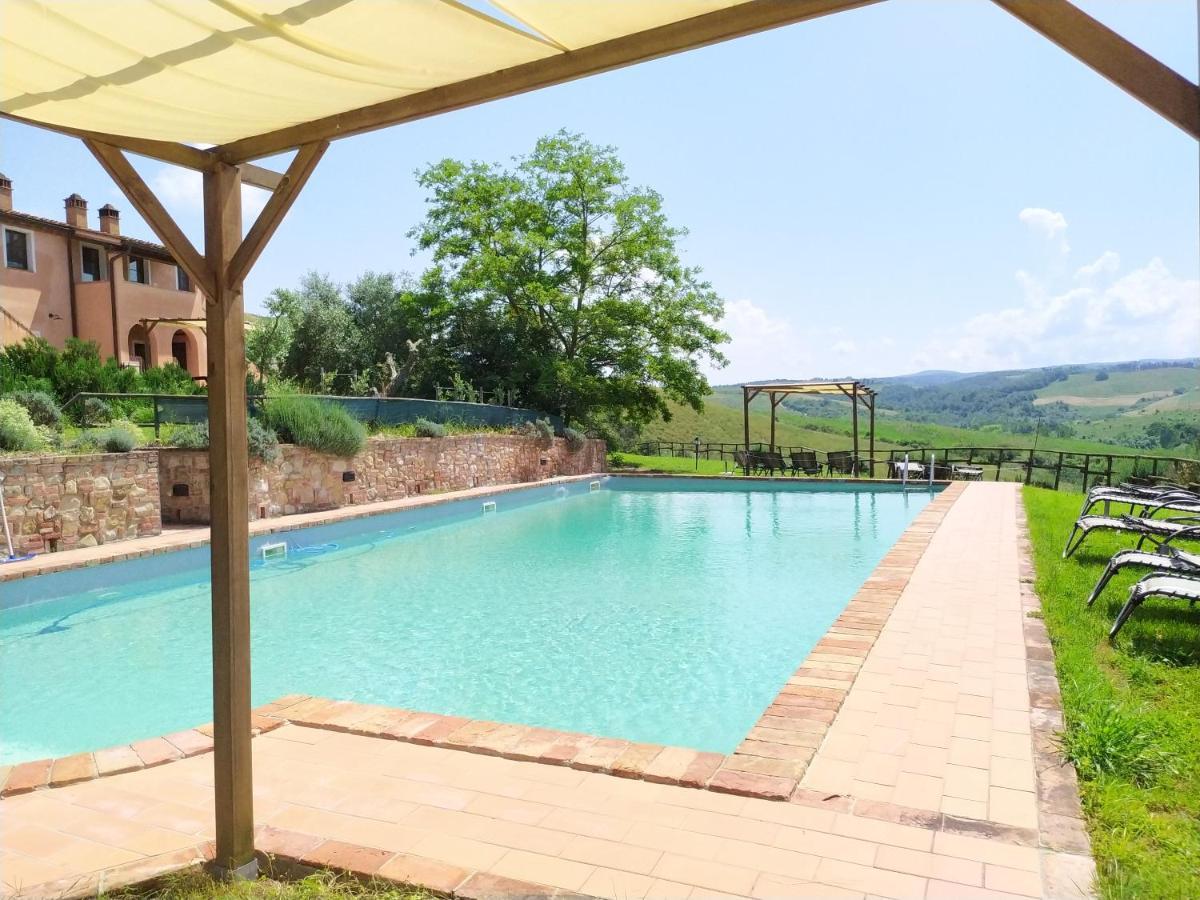 Antonella House -Podere Della Collina ปาลายา ภายนอก รูปภาพ