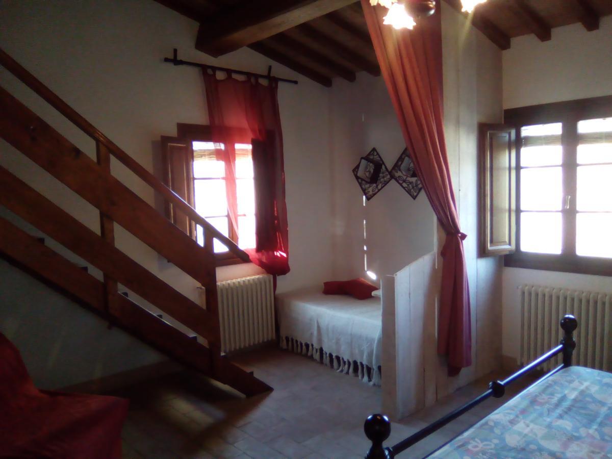 Antonella House -Podere Della Collina ปาลายา ภายนอก รูปภาพ